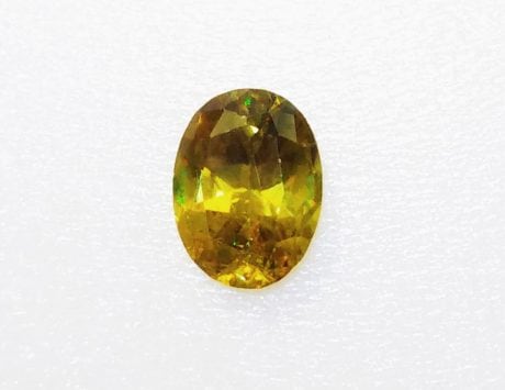 マダガスカル産 スフェーン(非加熱) 2.44ct No.04605