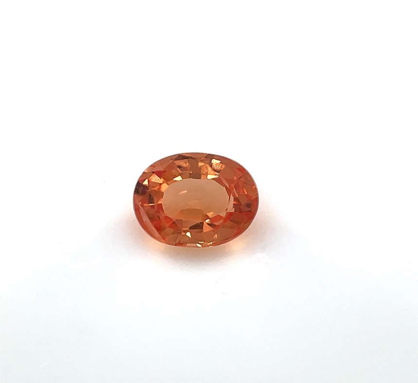 オレンジサファイア（オーバルカット）0.440ct（ソーティング付き 