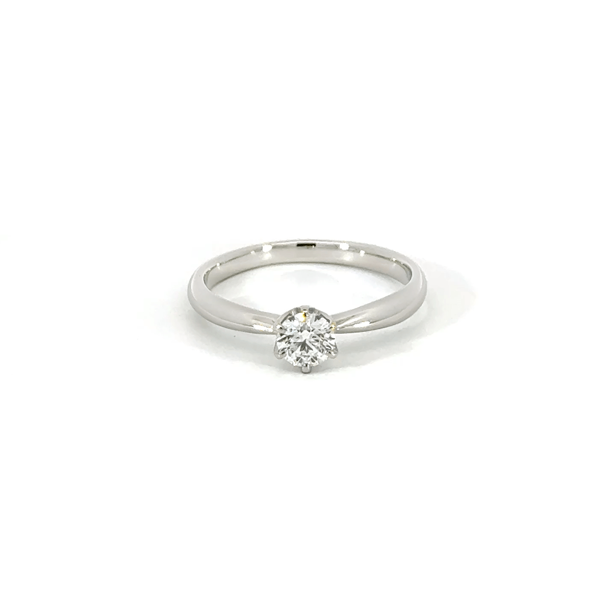 210.PT 一粒ダイヤモンドリング 【0.307ct】（中央宝石研究所鑑定書付）