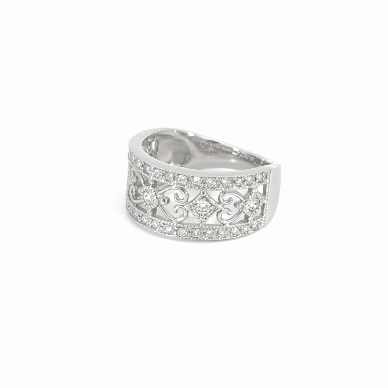 41. PT デザインダイヤモンドリング 【0.481ct】(鑑別書付き)