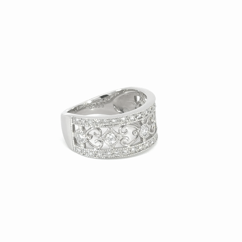 41. PT デザインダイヤモンドリング 【0.481ct】(鑑別書付き)