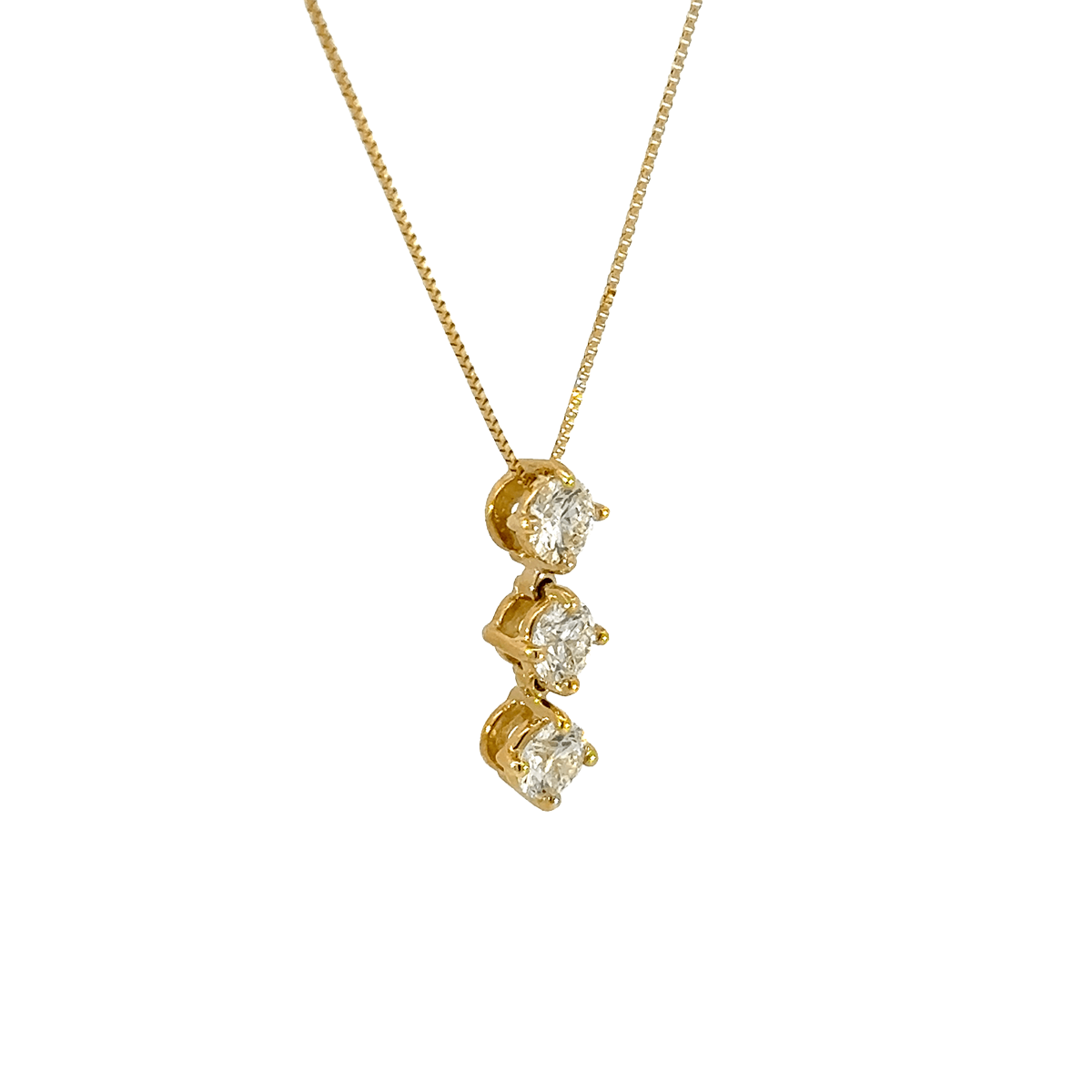 189.  K18 3EXHCスリーストーン(トリロジー)ダイヤモンドペンダント 【0.301/0.307/0.317ct】（中央宝石研究所鑑定書付）