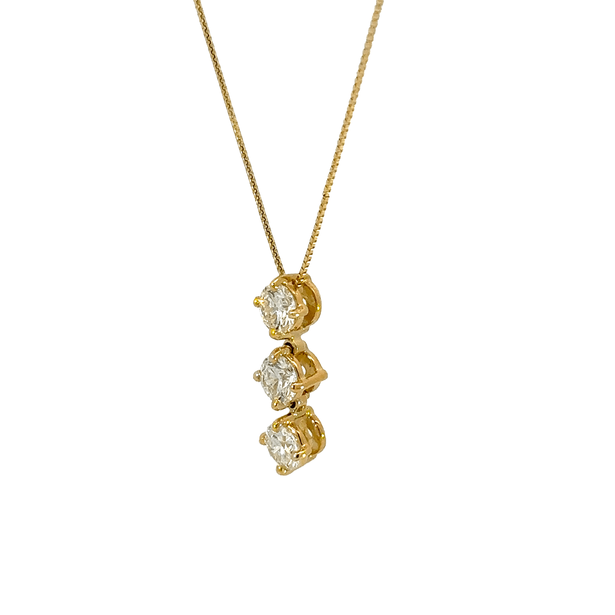 189.  K18 3EXHCスリーストーン(トリロジー)ダイヤモンドペンダント 【0.301/0.307/0.317ct】（中央宝石研究所鑑定書付）