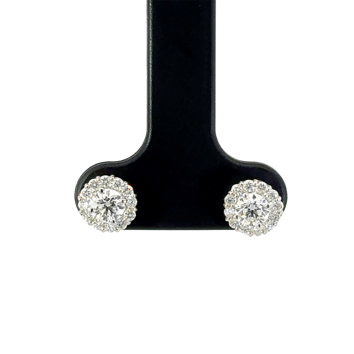 202.PT 3EXHC取巻きダイヤモンドピアス 0.235ct/0.232ct(中央宝石研究所鑑定書付)