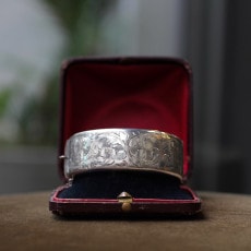 ȥС󥰥졼ӥ󥰡磻ɥХ󥰥