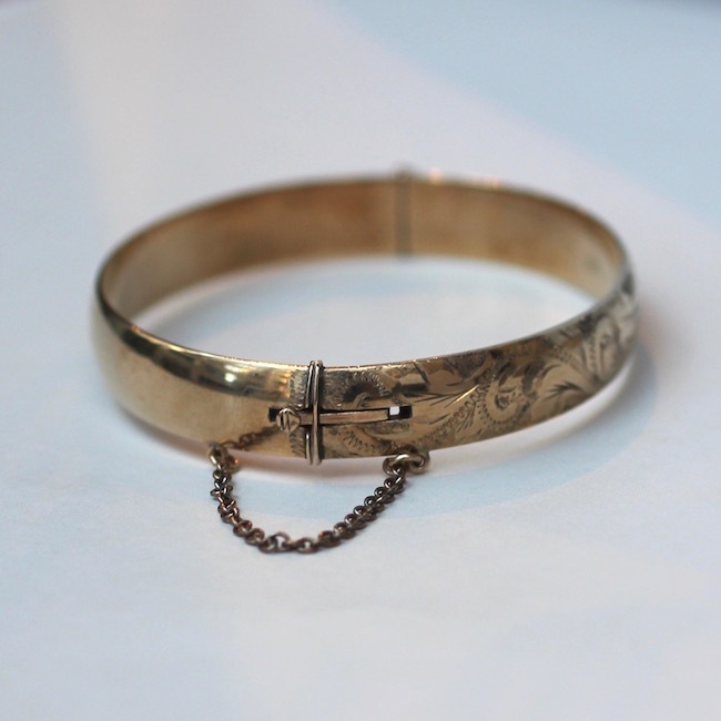 イギリスアンティーク　9ct rolled gold バングル 1/5 9ct ロールド ゴールド バングル