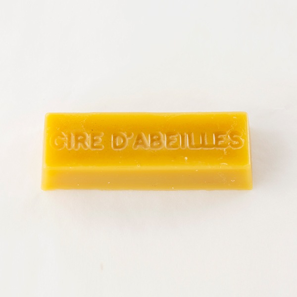 天然の国産蜜ロウ 約30g｜蜂兵衛館西澤養蜂場本店