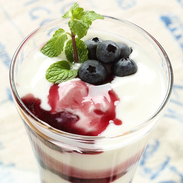 フルーツハニーギフト（ザクロ・ストロベリー・ブルーベリー果汁とはちみつ）ギフト箱入り