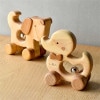 【名入代込】「ころりんアニマル（あひる/いぬ）」高知県産ヒノキを使ったおもちゃ/山のくじら舎