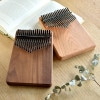 「Kalimba Solid」天然木の温もりと癒しの音色。スタイリッシュに仕上げた民族楽器カリンバ（ソリッド型）/Hacoaブランド