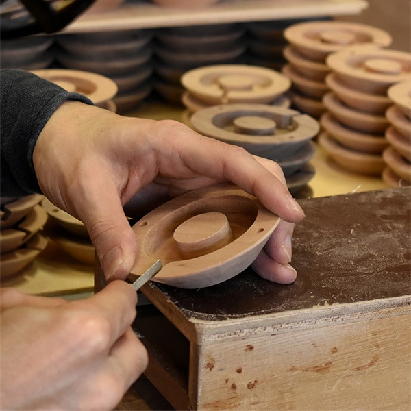 「HomePod mini Stand」音楽と暮らしを彩るスマートスピーカー用木製スタンド/Hacoaブランド