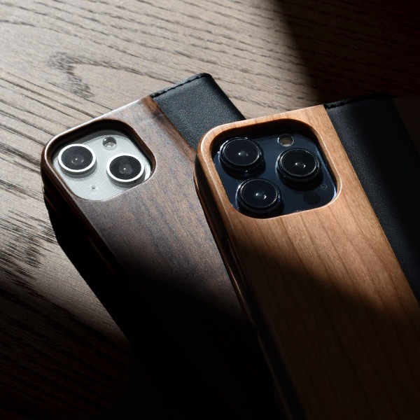 ■【14/13】「iPhone 14/13 FLIPCASE」木目が美しい手帳型アイフォンケース【6.1インチ】