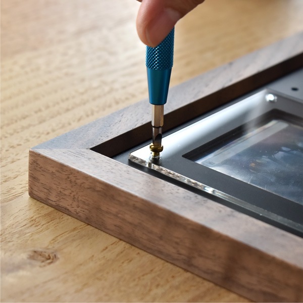 【ネット限定】【1枚用】「Trading Card Display Frame 1」お気に入りのトレーディングカードがアートとして飾れる木製フレーム/北欧風/名入れ可能/トレカ/額縁