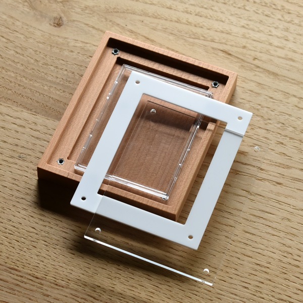 【ネット限定】【1枚用】「Trading Card Display Frame 1」お気に入りのトレーディングカードがアートとして飾れる木製フレーム/北欧風/名入れ可能/トレカ/額縁