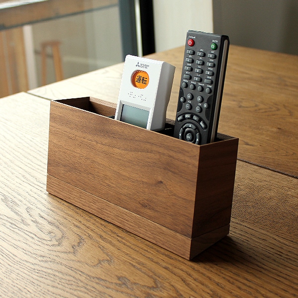「Remote control Stand」おしゃれな木製リモコンラック・ホルダー、収納サイズが変更可能なリモコンスタンド