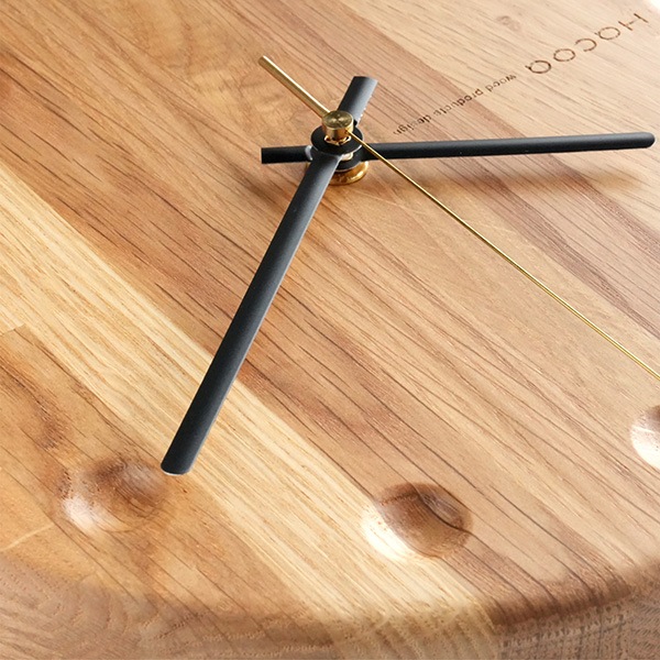 Wall Clock Block Stripe」木のぬくもりが重なり合う、置き