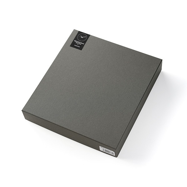 「Wall Clock Block Stripe」木のぬくもりが重なり合う、置き・壁掛けができる集成材の木製時計/欧米風デザイン