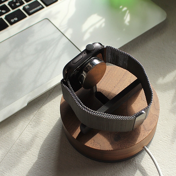 ループタイプにおすすめ「Apple Watch Charging Dock-Stand」アップルウォッチ用充電スタンド・クレードル・ベースステーションドック