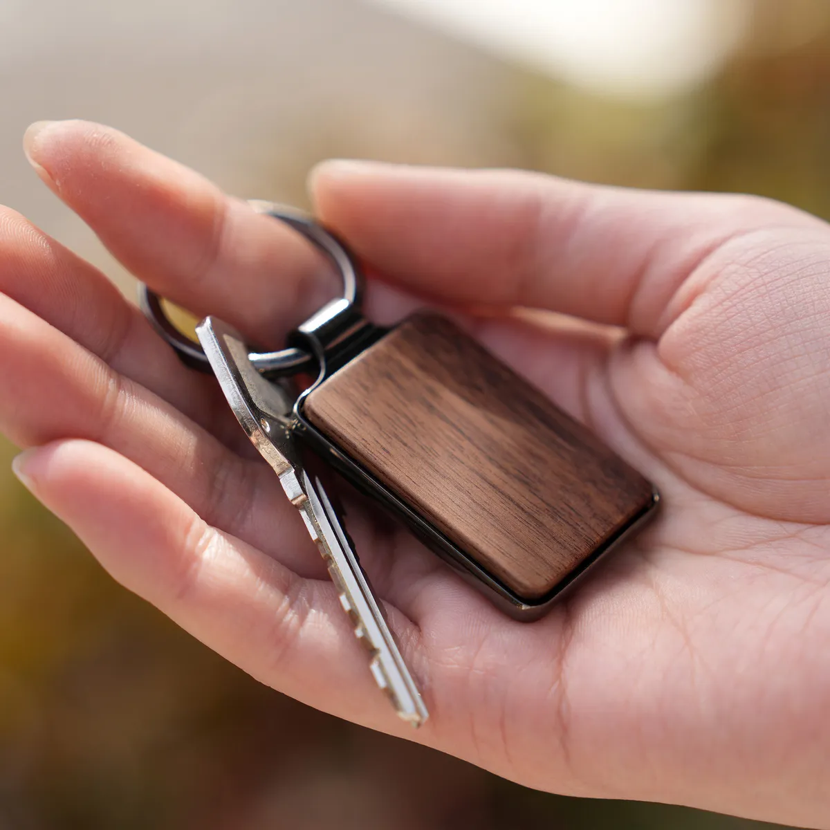 ■「KEYRING 001」銘木の美しさをプラスした木製キーホルダー・キーリング