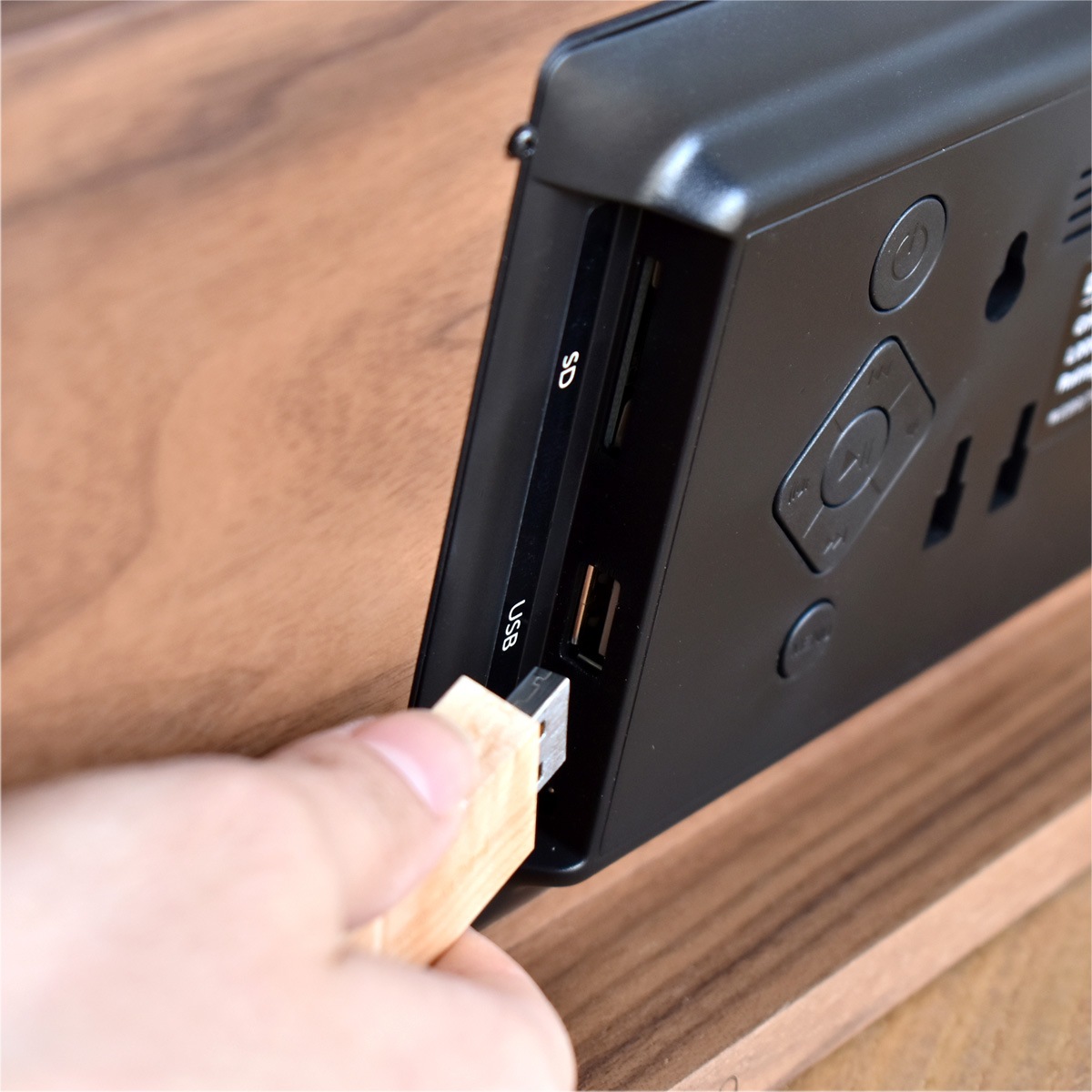 【刻印代込】「Engraved Digital Photo Frame」木製デジタルフォトフレーム 両親ギフト ウェディング 出産祝い 還暦祝い