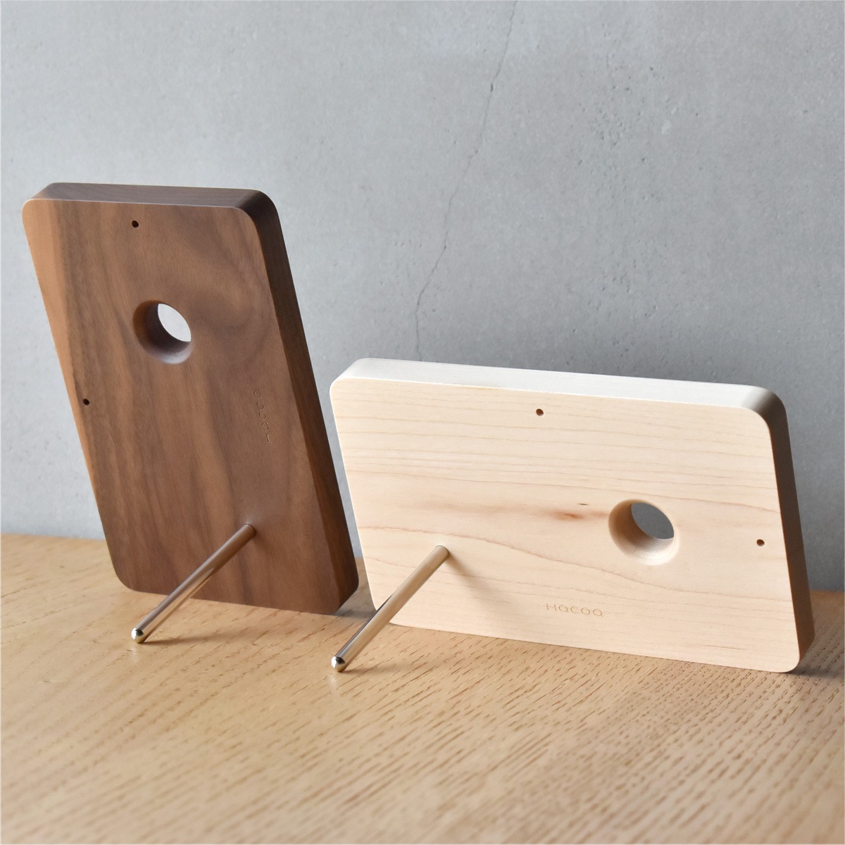 【刻印代込】「Square Photo Stand」木製フォトスタンド 正方形 ましかく 出産祝い 月齢フォト マンスリーフォト ウェディング 両親ギフト