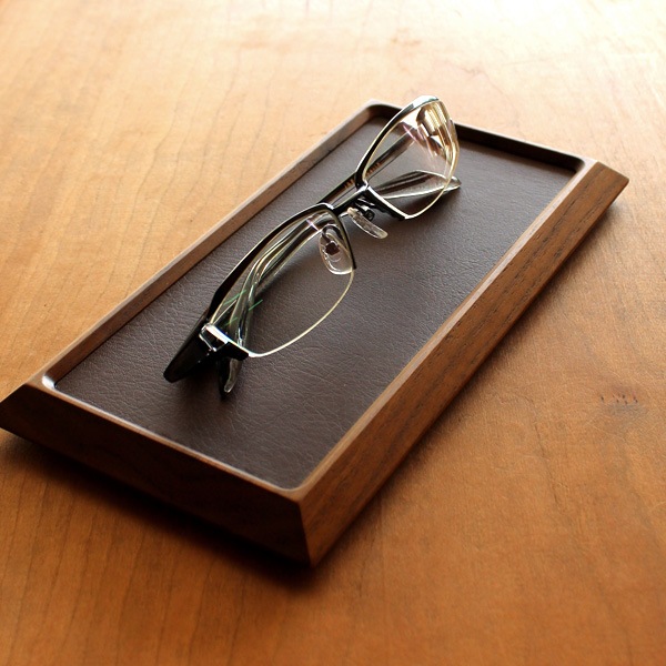 「Luxury Tray」銘木ウォールナット・チェリー材を使用した高級感ある木製トレイ