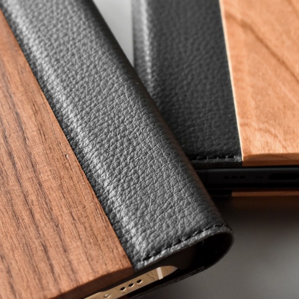 ■【15Pro】「iPhone 15Pro FLIPCASE」木目が美しい手帳型アイフォンケース【6.1インチ】