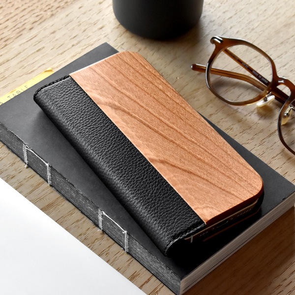 ■【15Pro】「iPhone 15Pro FLIPCASE」木目が美しい手帳型アイフォンケース【6.1インチ】