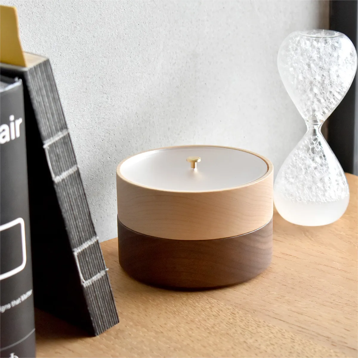 「Stackable Round Case」自分好みにカスタマイズできる木製のマルチ小物入れ・収納トレイ/デザイン雑貨/北欧風デザイン