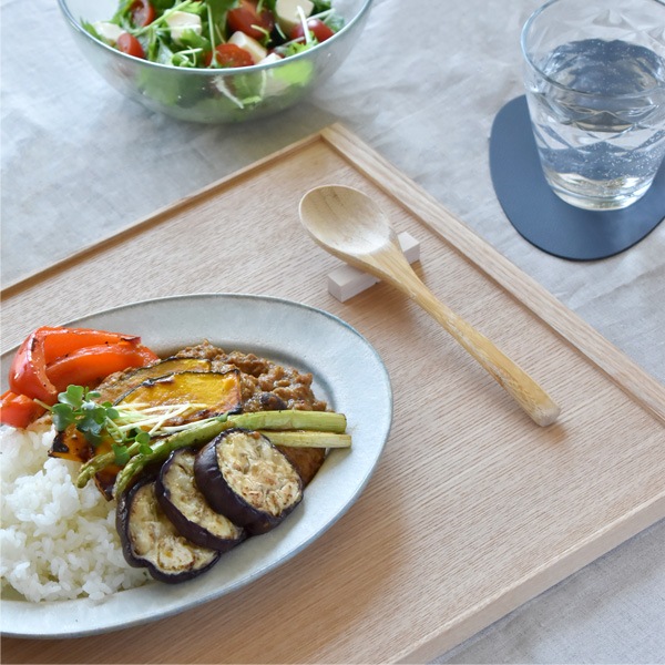 【生産終了】【ネット限定】「Serving Tray」 木の素材感が引き立つミニマルデザインの木製トレイ・ランチョンマット/北欧風/名入れ可能
