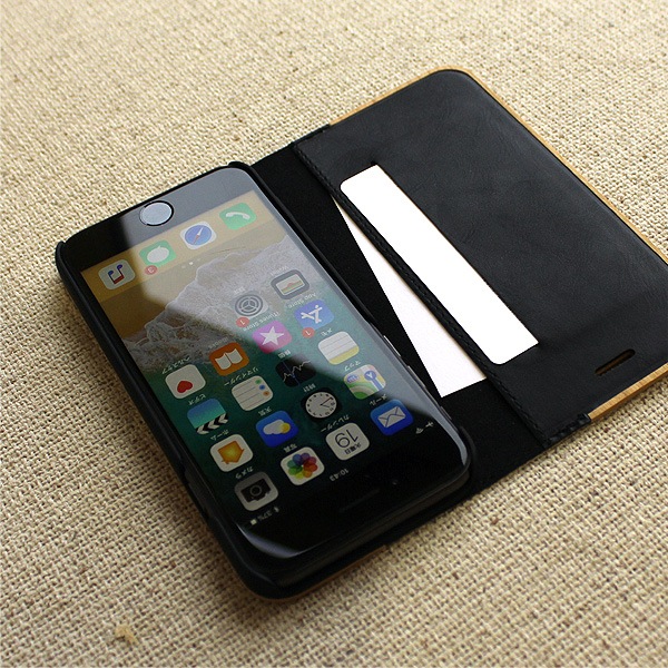 ■【SE3/SE2/8/7/6】「iPhone SE（第3世代/第2世代）/8/7/6 FLIPCASE」木目の美しさをシンプルに表現した手帳型スマートフォンケース