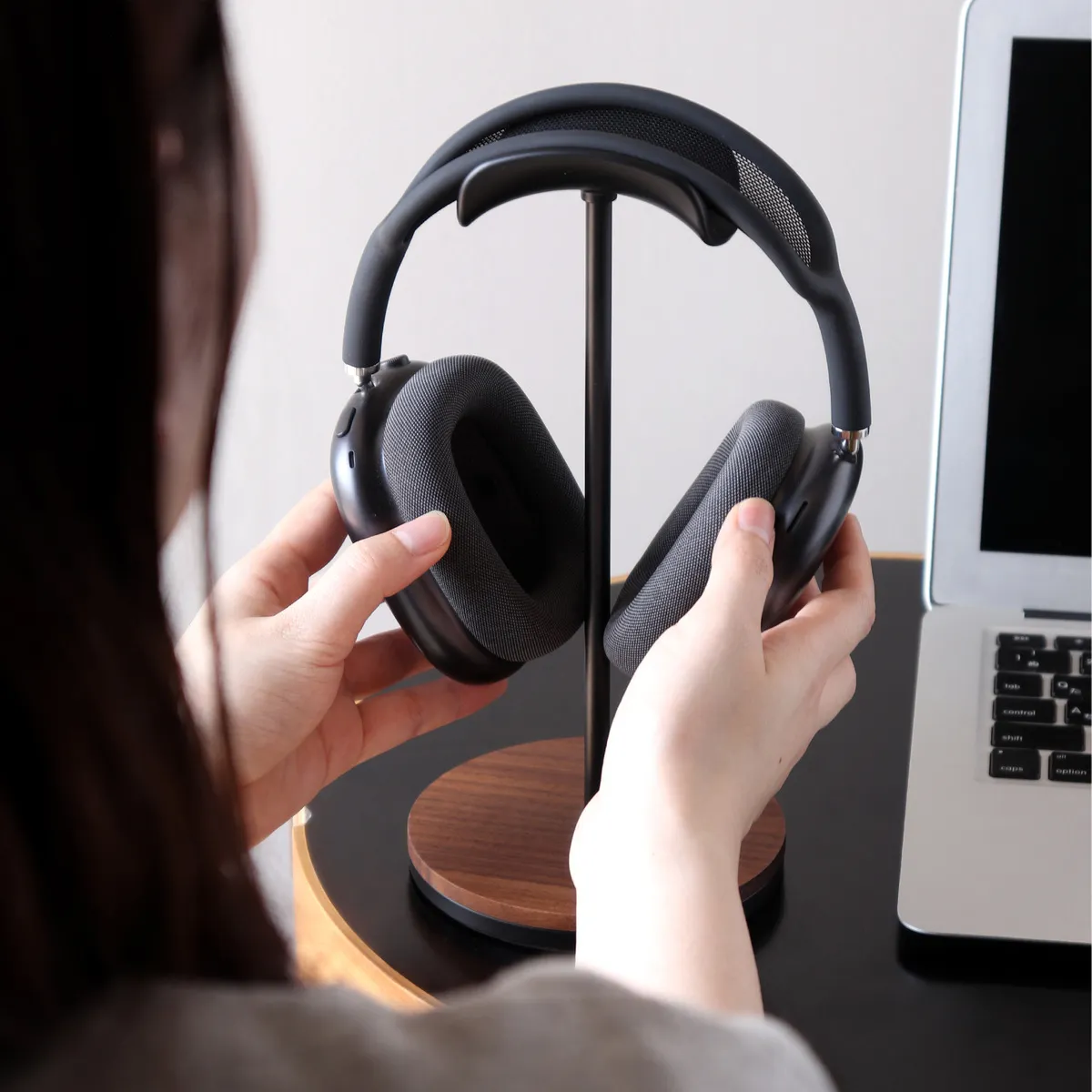 ヘッドホン Derks Desktop Headset Stand Amazon.com: Tilted Nation Gaming Headset Stand | RGB Headphone
