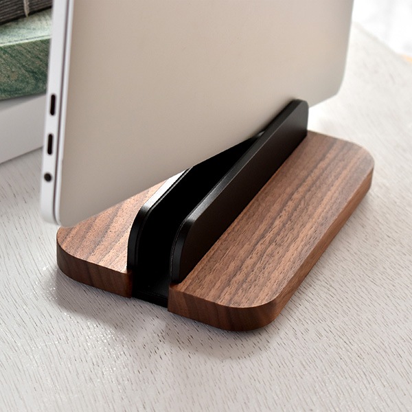 「Laptop Stand Flat」サイズ調整できる、ディスク環境に馴染みやすいノートパソコンスタンド/Hacoaブランド