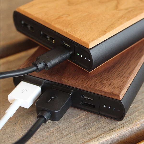 【プレミアム】【10000mAh】「POWERBANK 10000（黒檀）」木製モバイルバッテリーiPhoneにも対応【PSE認証】