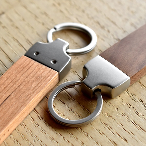 【数量限定】【ナンバープレート刻印】「KEYRING 002」愛車のナンバープレートを刻印した木製キーホルダー・キーリング/父の日/実用的/