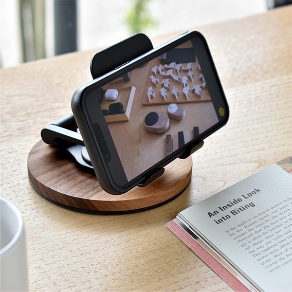 「Smartphone Stand Adjustable」角度調整ができる折り畳み式木製スマートフォンスタンド/Hacoaブランド