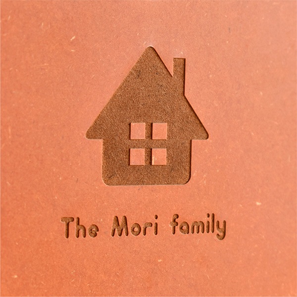 【生産終了】「Wall Clock Colored」サスティナブルで目を引くカラーリングの木製壁掛け時計