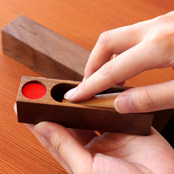 「SealCase 実印用<ウォールナット・チェリー>」 動きが心地いい 木製印鑑ケース【実印タイプ】