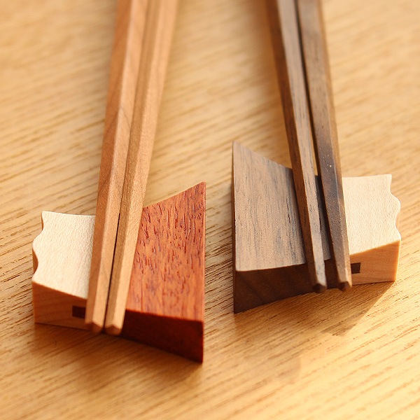 「富士山箸置き 2個1セット」世界遺産である富士山に見立てた箸置き