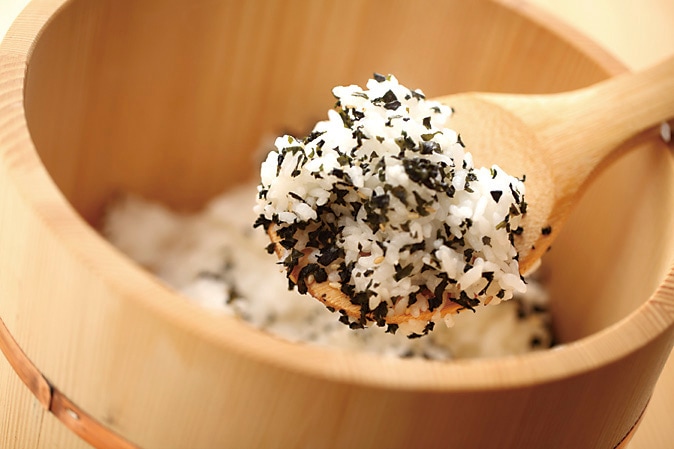 お弁当やおすそわけに！【定番商品！ご飯のお供】萩・井上商店／しそわかめ　ミニ（24食）［専用紙箱入］