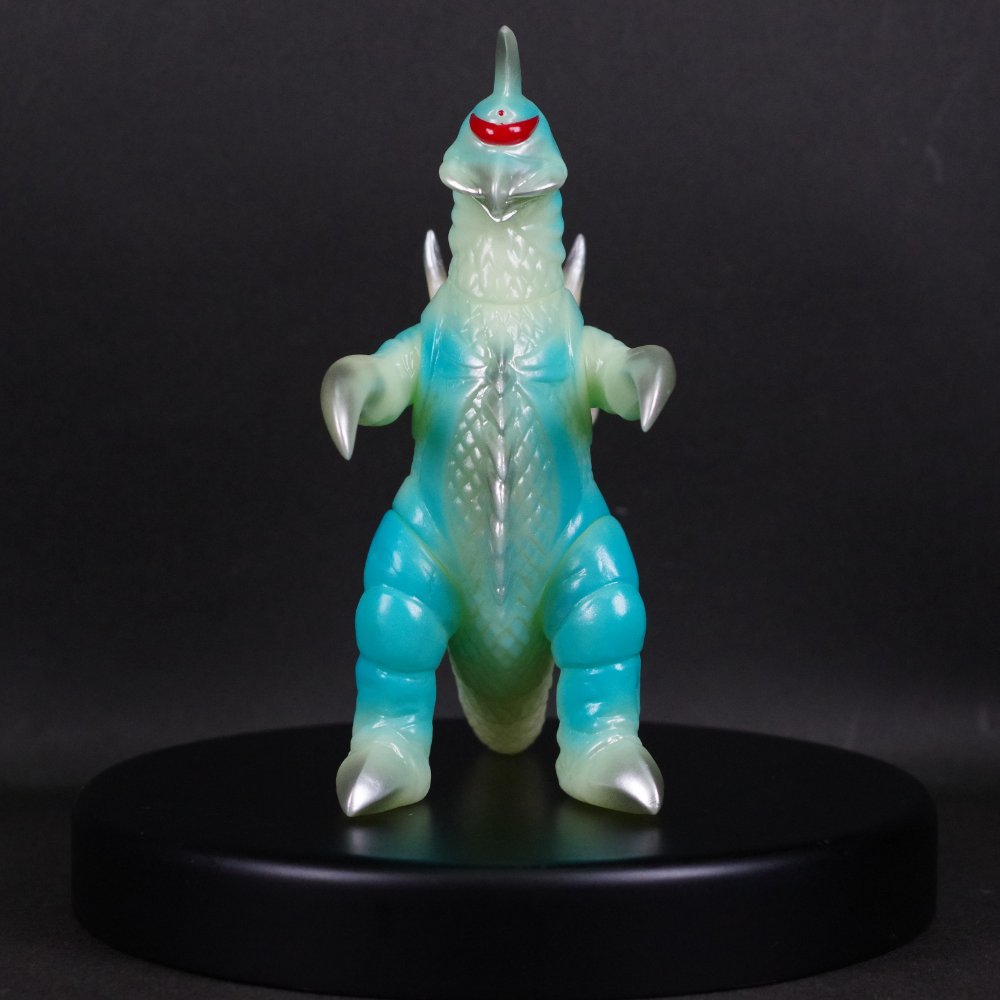 ゴジラ ヘドラ ガイガン ミドルサイズ　三種類　ソフビ　墓場の画廊　ソフビ ALLラメ成形仕様の歴代ゴジラやガイガン、ヘドラのソフビ