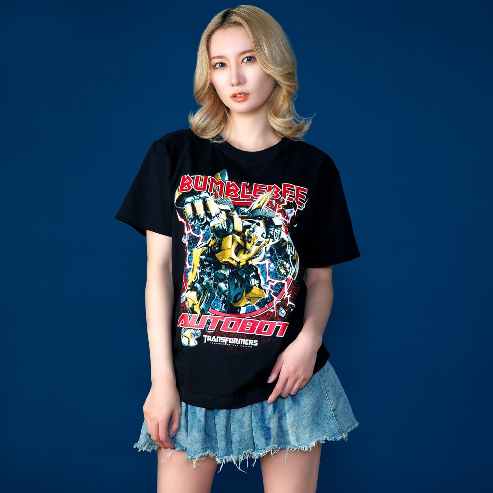 00s トランスフォーマー　アニメ　ムービー　バンブルビー　ブラック　Tシャツ トランスフォーマー/バンブルビー メタルTシャツ/ブラック｜墓場