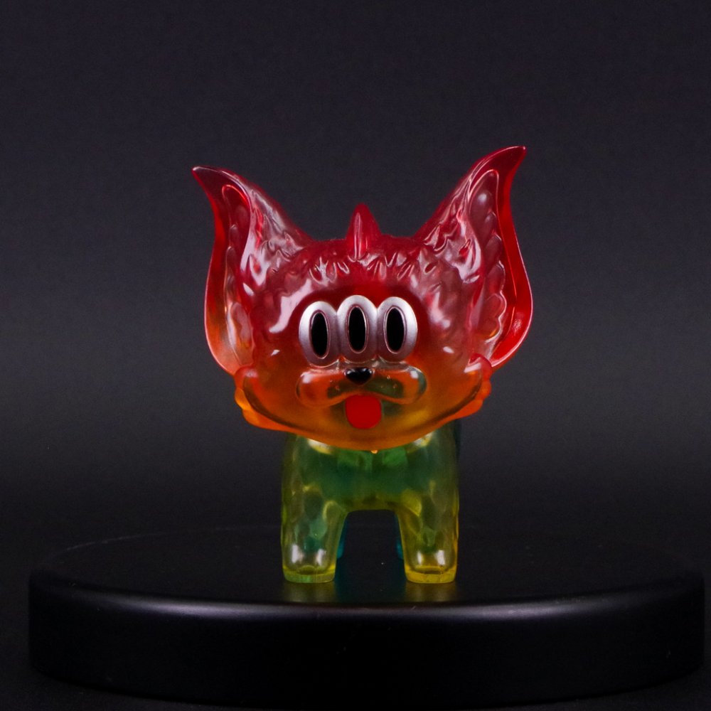 ART JUNKIE カームキャット　アートジャンキー　ソフビ　ヤンチャー ソフビ/ART JUNKIE アートジャンキー/ヤンチャーキャット/クリア｜墓場