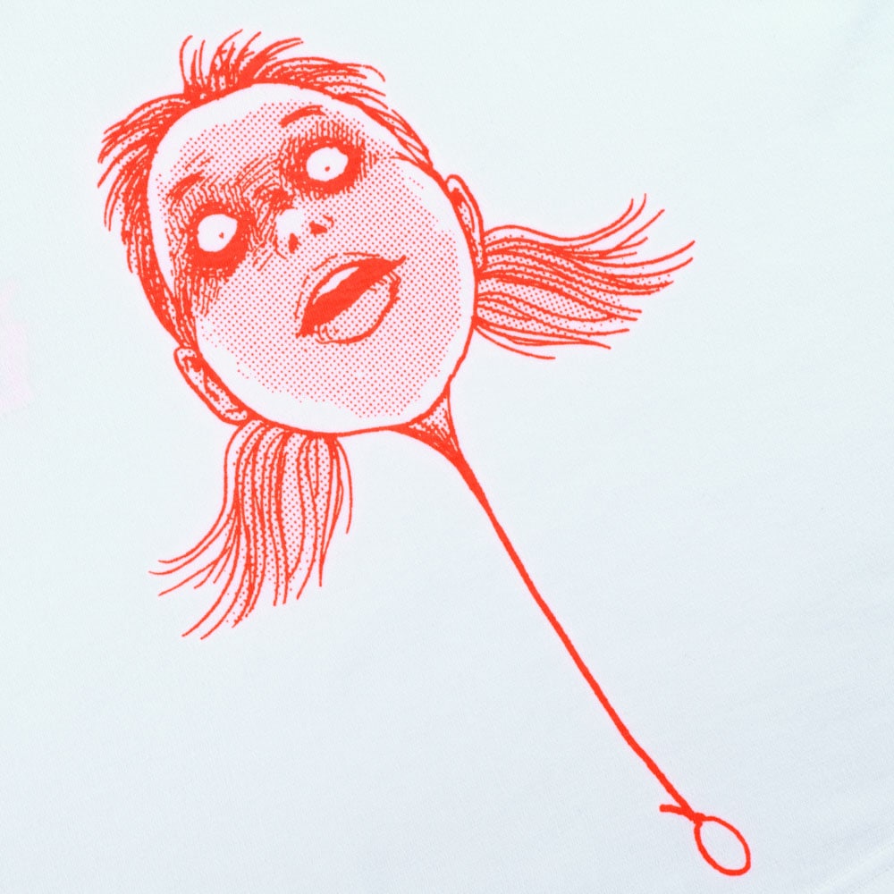 伊藤潤二/首吊り気球 Tシャツ/ホワイト｜墓場の画廊ONLINE STORE