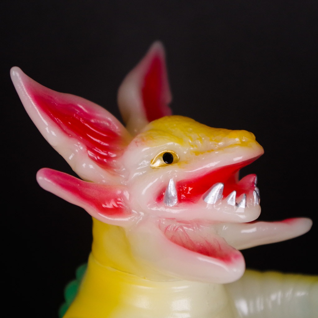 ブルマァク/ガボラ ソフビ ブルマァク BULLMARK/ソフビ/ガボラ/蓄光｜墓場の画廊ONLINE STORE