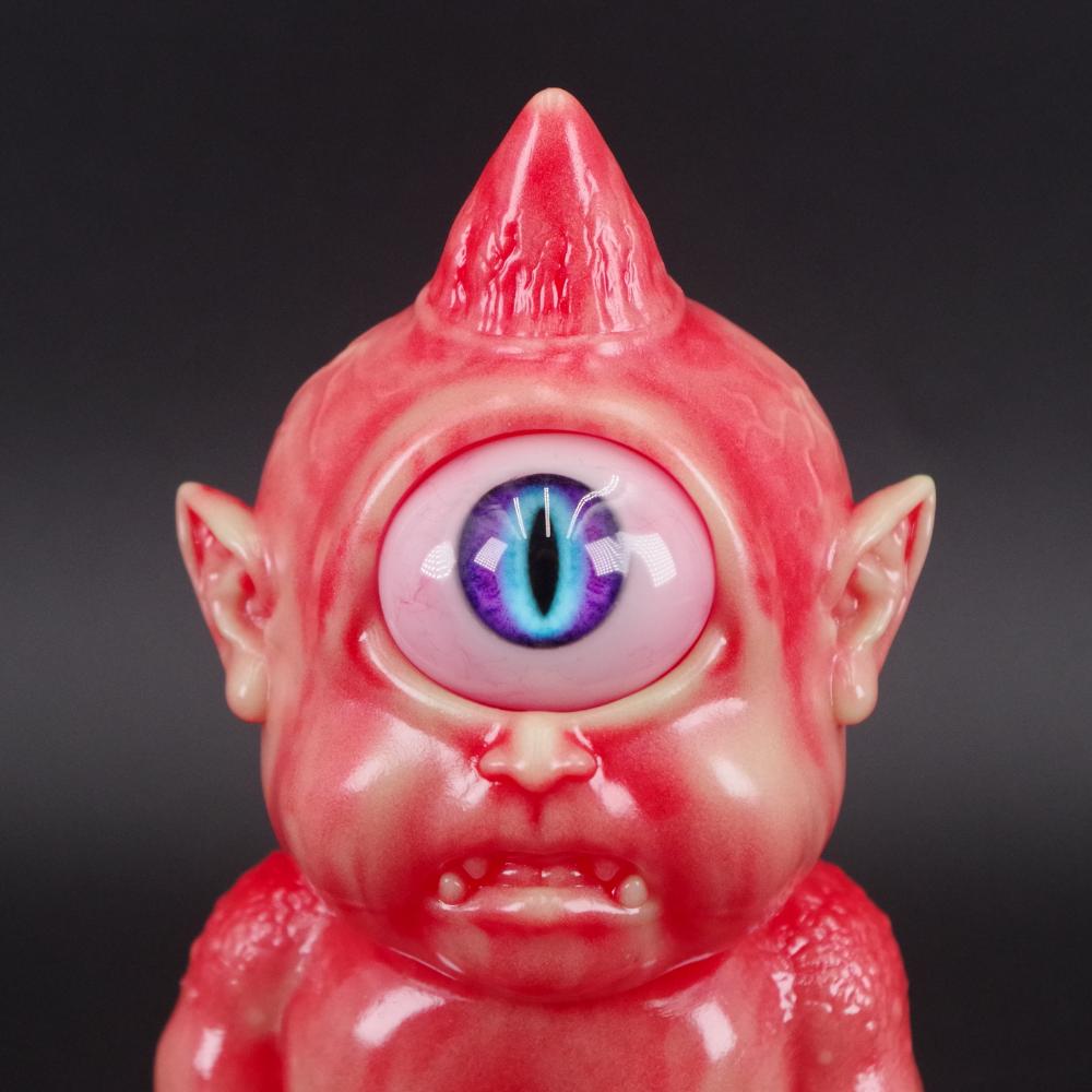 ソフビ/GOREGRO/サイクロプスベイビー/レッドマーブル蓄光｜墓場