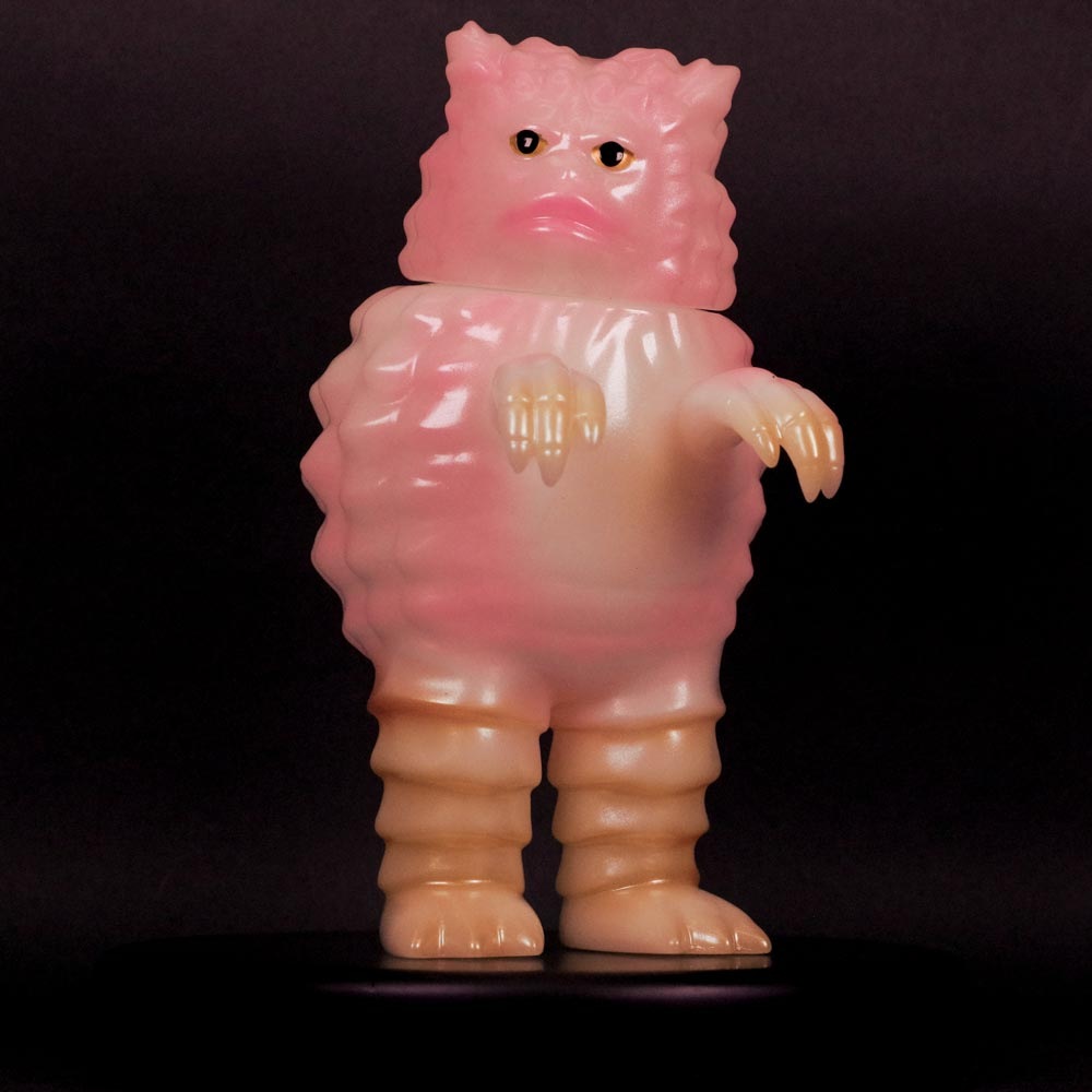 ソフビ/U.S.TOYS ユーエストイズ/SBガラモン/蓄光｜墓場の画廊ONLINE STORE