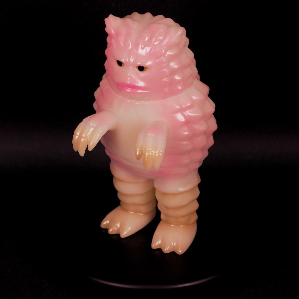 ソフビ/U.S.TOYS ユーエストイズ/SBガラモン/蓄光｜墓場の画廊ONLINE STORE