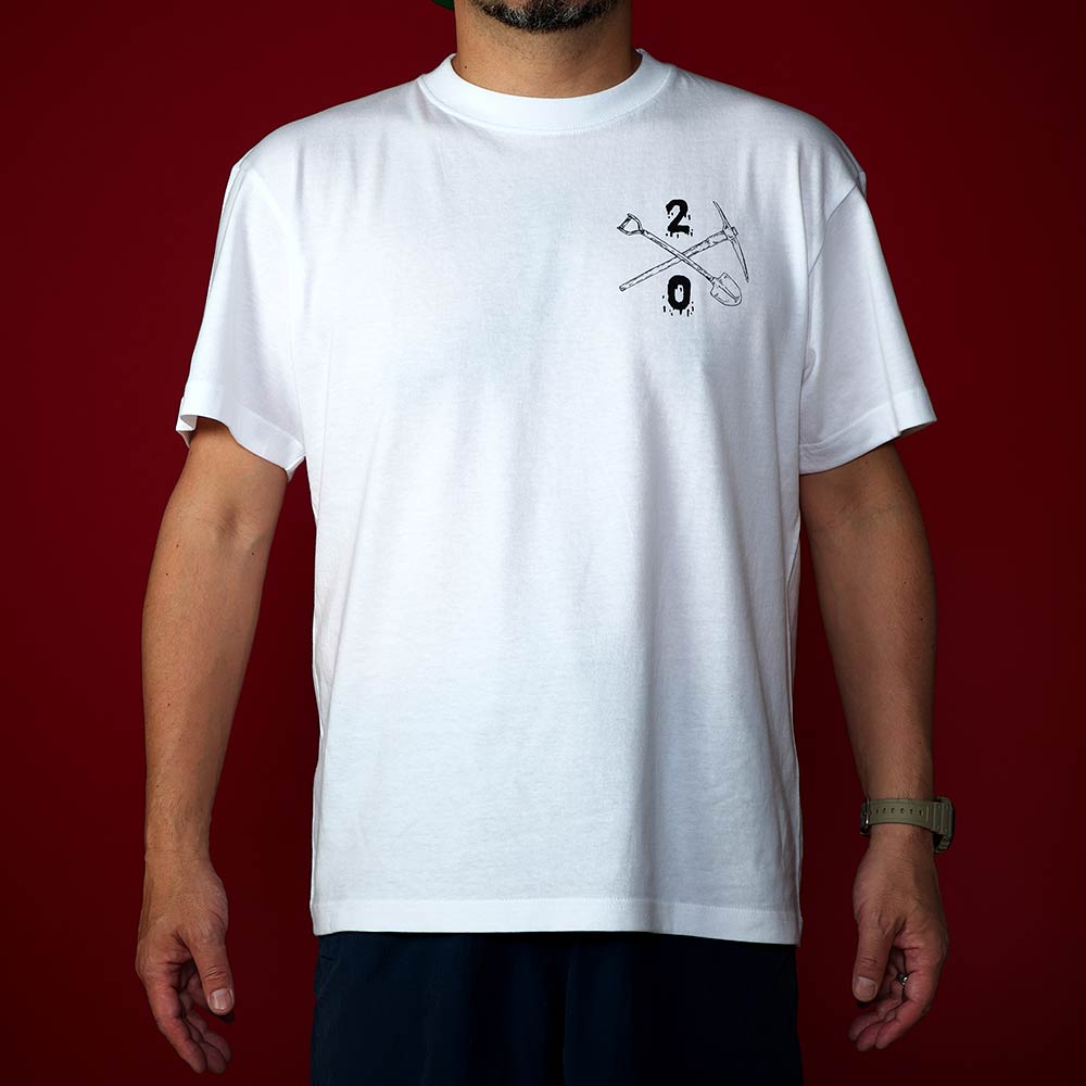 SKULLTOYS/出稼労働2020Tシャツ/ホワイト/スカルトイズ｜墓場の画廊