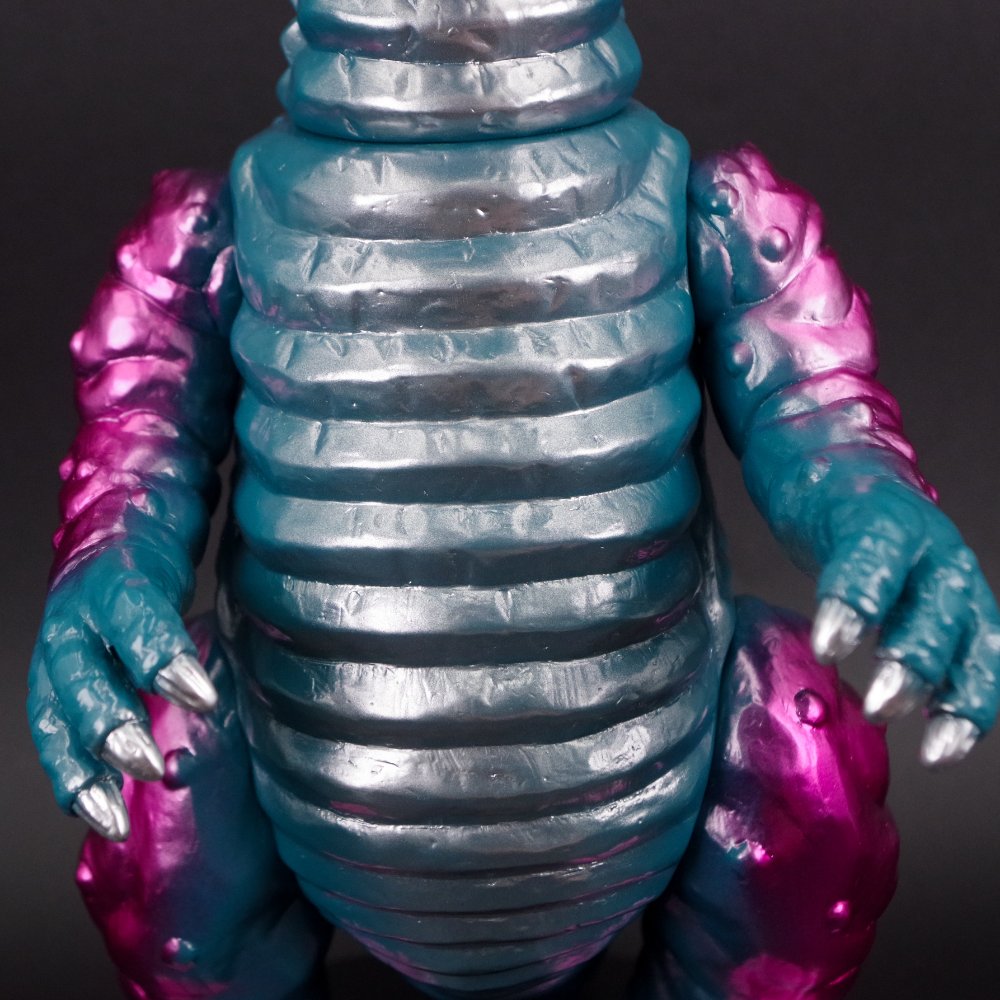 ソフビ/M78Toys/帰ってきたウルトラマン/ブラックキング｜墓場の